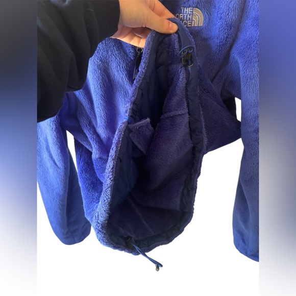 North Face || Classic FZ Sweatshirt - Picture 4 of 7